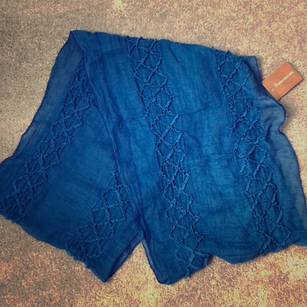 Francescas Blue Boho Scarf NWT